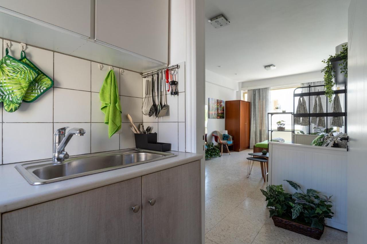Oasis - Cozy Studio In Larnaca Exterior photo