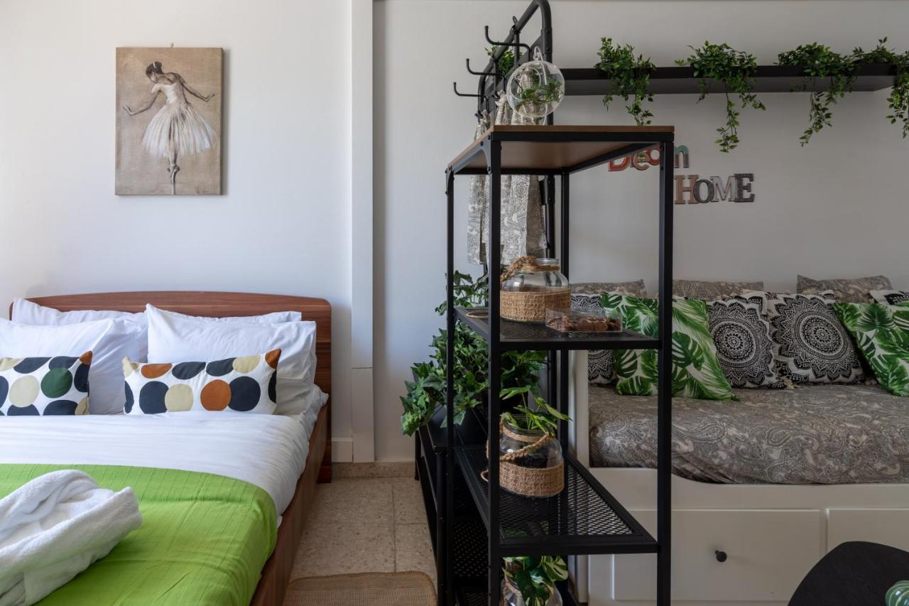 Oasis - Cozy Studio In Larnaca Exterior photo